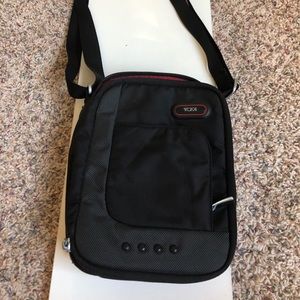 Tumi electronic case